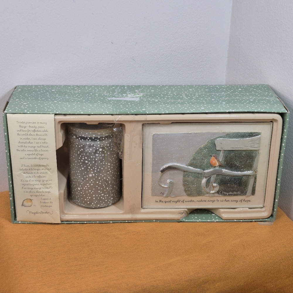 Hallmark Marjolein Bastin Nature's Sketchbook Plaque & Candle